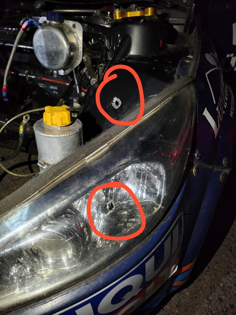 Imagenes de los impactos de bala en el auto de Pernía: WhatsApp Image 2023-11-25 at 12.19.24.jpeg